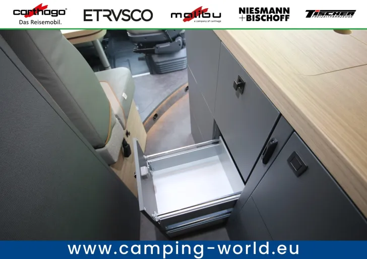 Fahrzeugbild Malibu Van First Class - Two Rooms 640 LE RB charming GT skyview #45