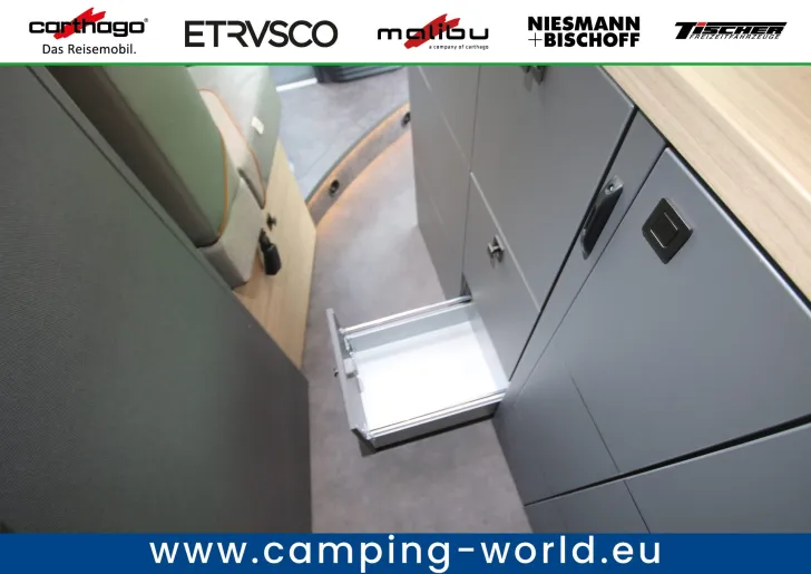 Fahrzeugbild Malibu Van First Class - Two Rooms 640 LE RB charming GT skyview #46