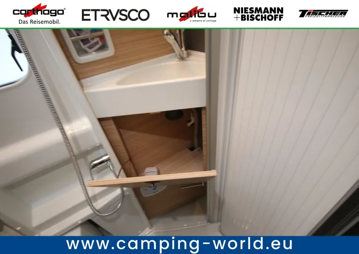 Fahrzeugbild Malibu Van First Class - Two Rooms 640 LE RB charming GT skyview #55