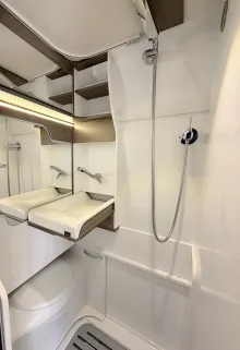 Fahrzeugbild Mooveo VAN 60DB Aufstelldach, 2 x Klima #17