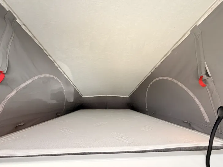 Fahrzeugbild Mooveo VAN 60DB Aufstelldach, 2 x Klima #20