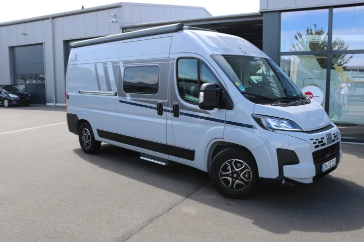 Fahrzeugbild Carado Camper Van CV600 AT8G+TV+Combi4D+Doppel RFK #4