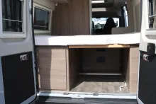 Fahrzeugbild Carado Camper Van CV600 AT8G+TV+Combi4D+Doppel RFK #8