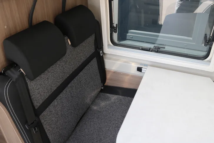 Fahrzeugbild Carado Camper Van CV600 AT8G+TV+Combi4D+Doppel RFK #22