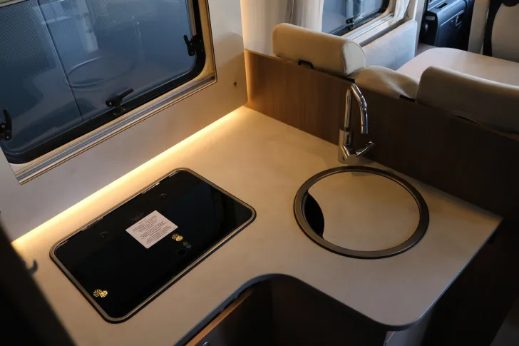 Fahrzeugbild Carado I 447 AT8G+TV+RFK+ #20
