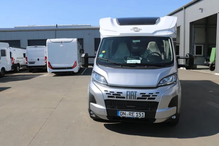 Fahrzeugbild Carado T 447 AT8G+TV+Thule+DoppelRFK+Hubbett #3