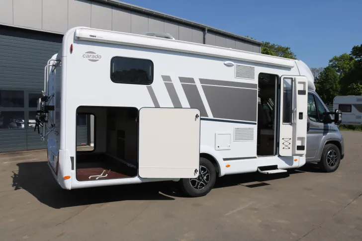 Fahrzeugbild Carado T 447 AT8G+TV+Thule+DoppelRFK+Hubbett #7