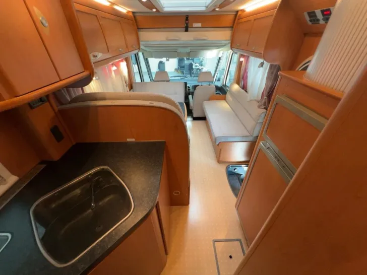 Fahrzeugbild Dethleffs Premium Class I7976/Automatik/Festbett+Hubbett #10