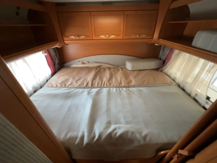 Fahrzeugbild Dethleffs Premium Class I7976/Automatik/Festbett+Hubbett #13