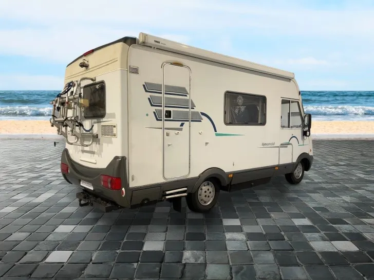 Fahrzeugbild Hymer B 544/Hubbett/4er Dinette/DPF/AHK/Solar #4
