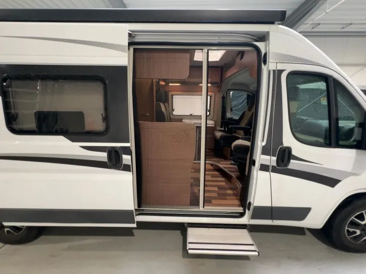 Fahrzeugbild Knaus BoxStar Street 600/Festbett/4er Dinette/SAT/Sola #6