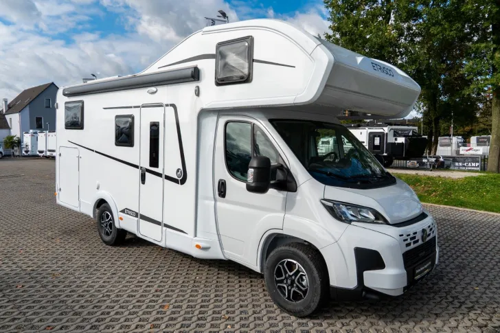 Fahrzeugbild Etrusco A 6.9 DB *Automatik*6 Personen*Solar*Navi*RFK* #2