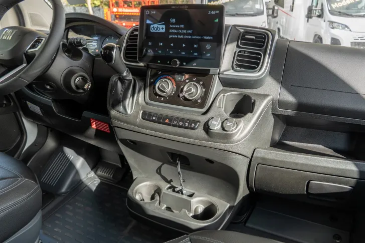 Fahrzeugbild Etrusco A 6.9 DB *Automatik*6 Personen*Solar*Navi*RFK* #9