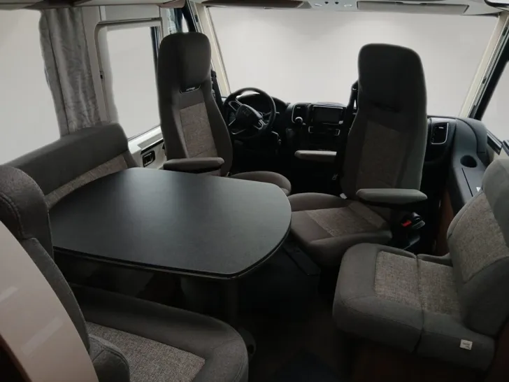 Fahrzeugbild Carthago C2-tourer I 143 KB LE comfort #11