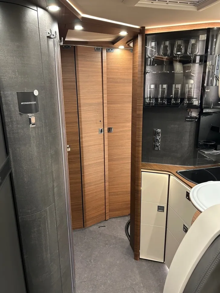 Fahrzeugbild Carthago chic c-line I 4.9 LE #20