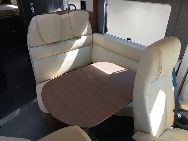 Fahrzeugbild Carthago chic c-line I 5.0 QB L #12