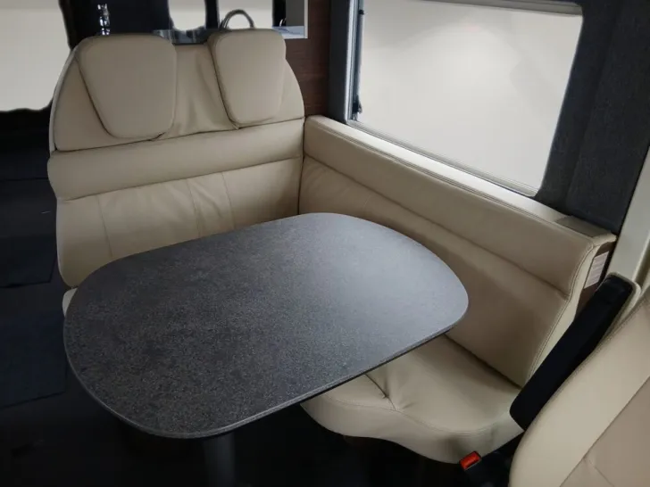 Fahrzeugbild Carthago chic c-line I 6.2 XL QB #12