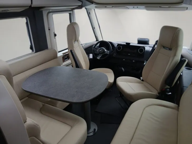 Fahrzeugbild Carthago chic c-line I 6.2 XL QB #11