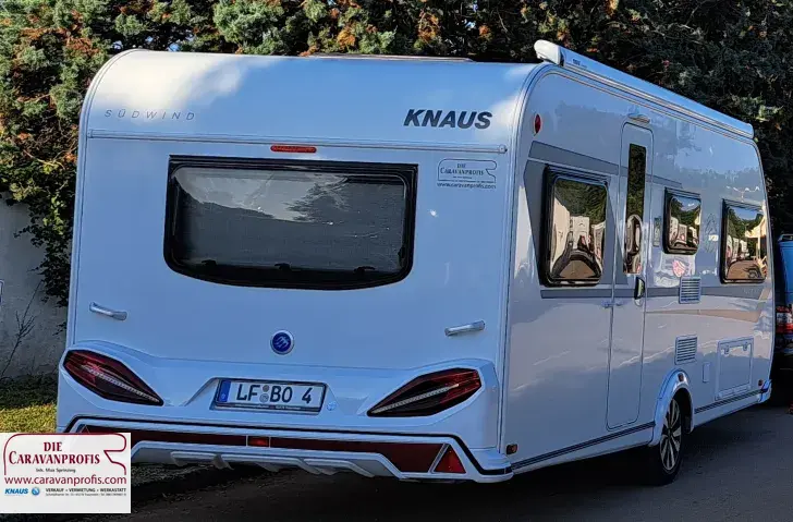 Fahrzeugbild Knaus Südwind 500 EU 60 Years Markise #5