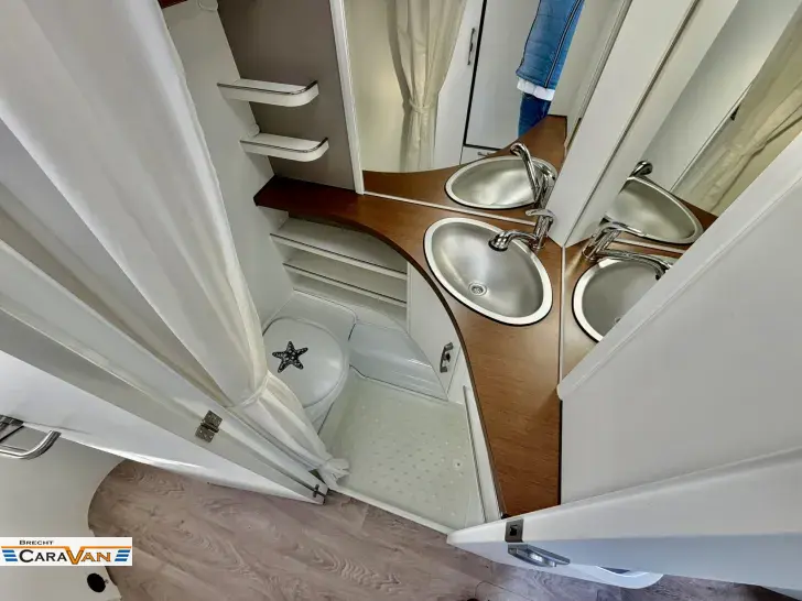 Fahrzeugbild Hymer Eriba Nova 530 Markise, Mover, Fahradträger #8