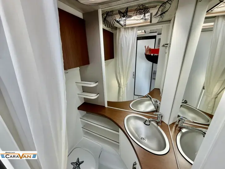 Fahrzeugbild Hymer Eriba Nova 530 Markise, Mover, Fahradträger #9