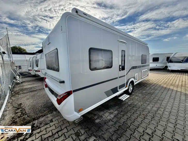 Fahrzeugbild Hymer Eriba Nova 530 Markise, Mover, Fahradträger #30