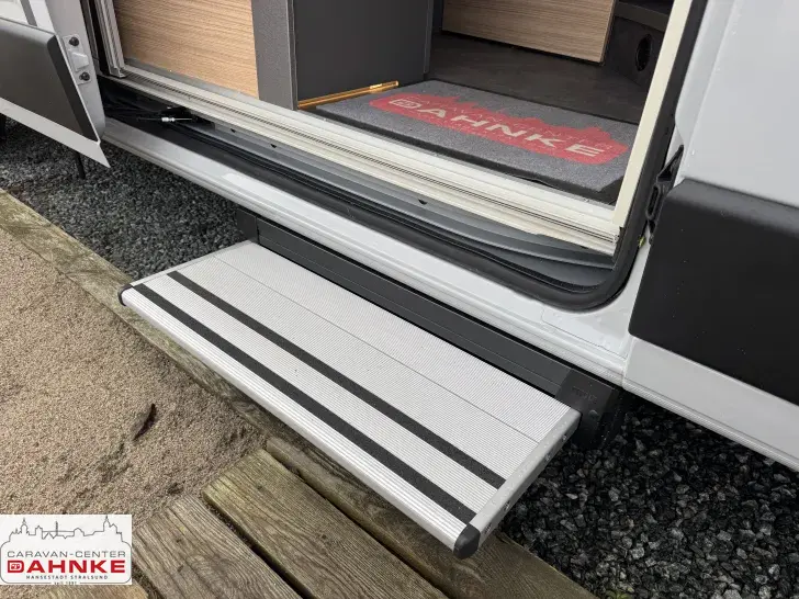 Fahrzeugbild Malibu Van Compact 600 LE AHK, Markise, Automatik #17