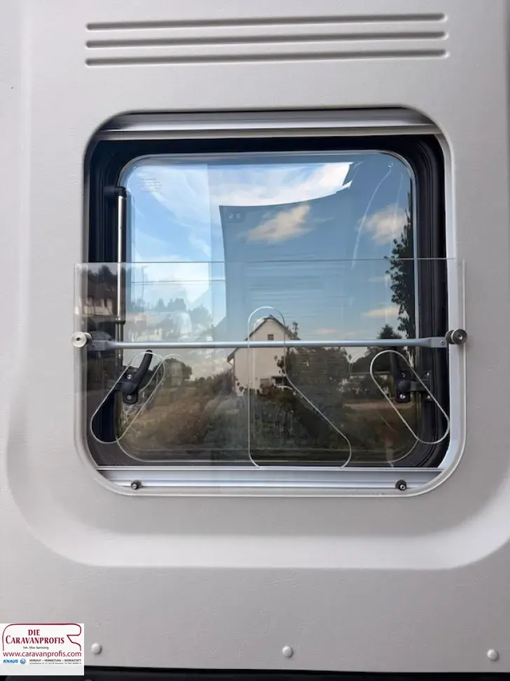 Fahrzeugbild Pössl D-Line 2WIN R Plus Vollausstattung TOP Zustand #15
