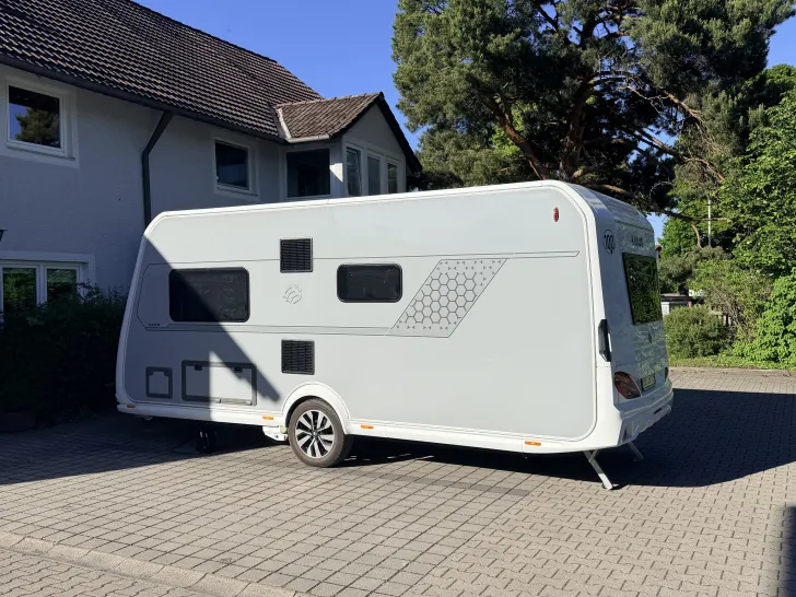 Fahrzeugbild Knaus Azur 500 FU Sehr gepflegt, kaum genutzt #2