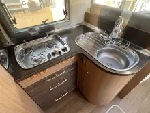 Fahrzeugbild Bürstner Aviano I 840 G #8