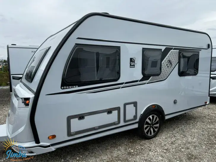 Fahrzeugbild Knaus Südwind 420 QD Black Selection #2