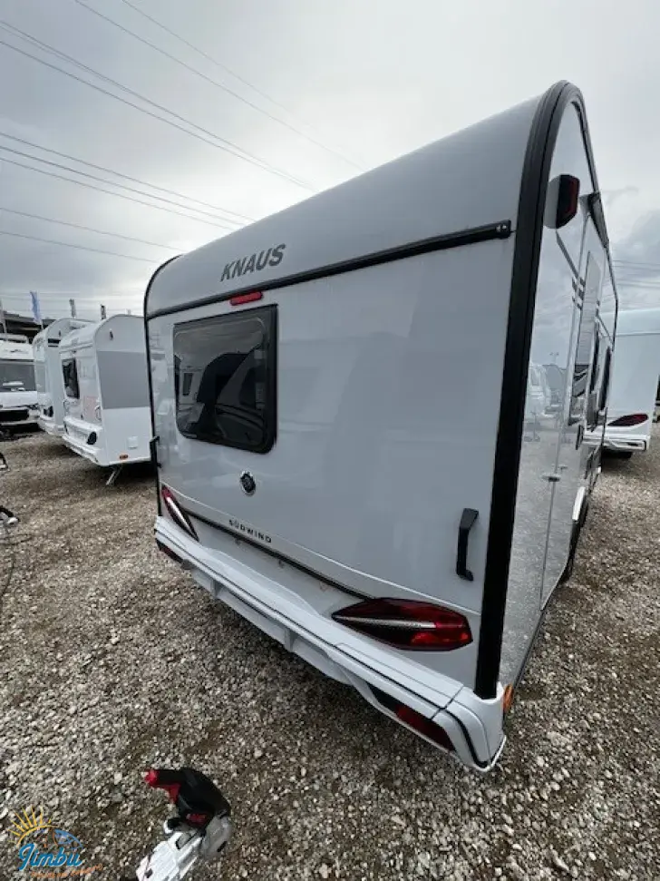 Fahrzeugbild Knaus Südwind 420 QD Black Selection #3