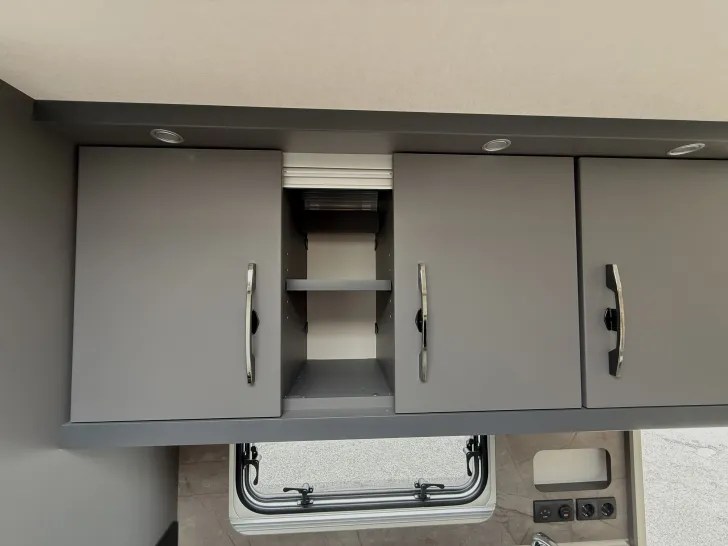 Fahrzeugbild Hobby De Luxe 540 KMFe Auflastung 1.800 kg Garage #27