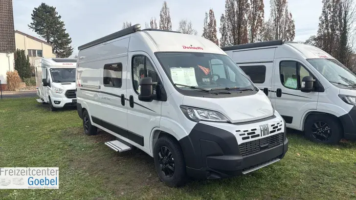Schräg Vorne Dethleffs Globetrail Active 600 DS Markise