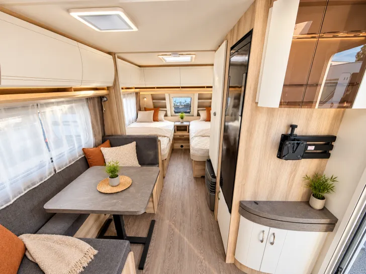 Fahrzeugbild Hobby De Luxe 460 SL Modelljahr 2027 ausgestellt! #9