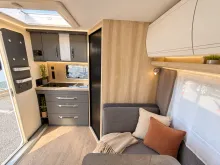 Fahrzeugbild Hobby De Luxe 460 SL Modelljahr 2027 ausgestellt! #11