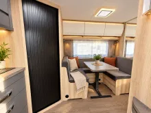 Fahrzeugbild Hobby De Luxe 460 SL Modelljahr 2027 ausgestellt! #12