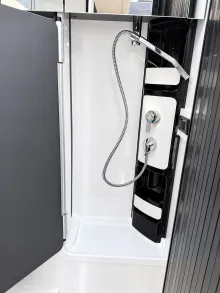 Fahrzeugbild Hobby De Luxe 460 SL Modelljahr 2027 ausgestellt! #24