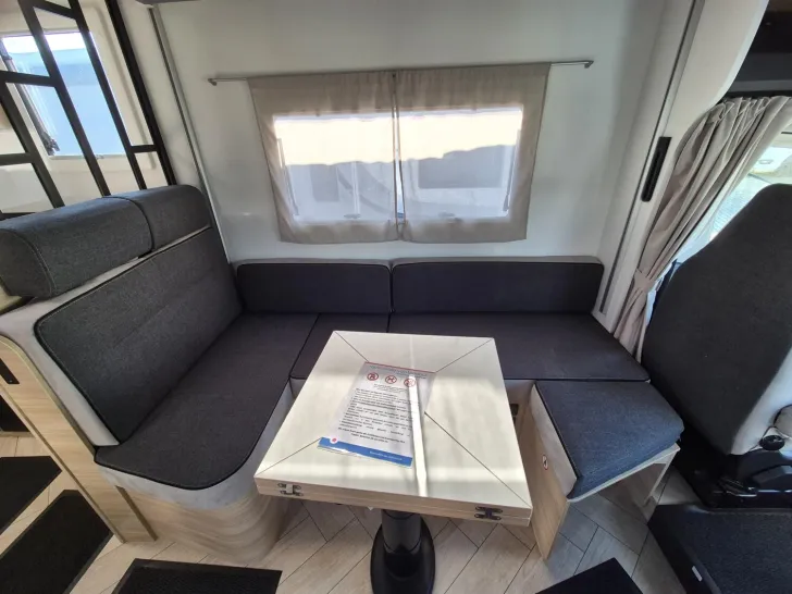 Fahrzeugbild Chausson Teilintegriert Titanium Line 660 Winterpaket #23