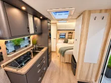 Fahrzeugbild Hobby De Luxe 460 UFe Modelljahr 2027 ausgestellt! #12