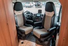 Fahrzeugbild LMC Breezer A654G Black Edition*SAT*TV*Solar*Navi* #10