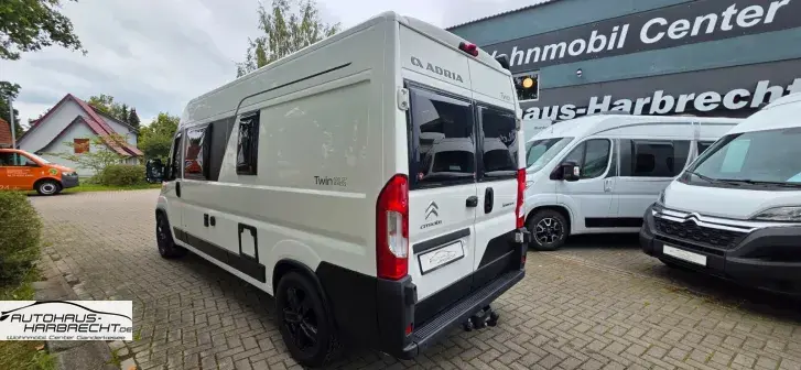 Fahrzeugbild Adria Twin Axess 600 All in-1.Hd-Solar-Sat-Ahk #10