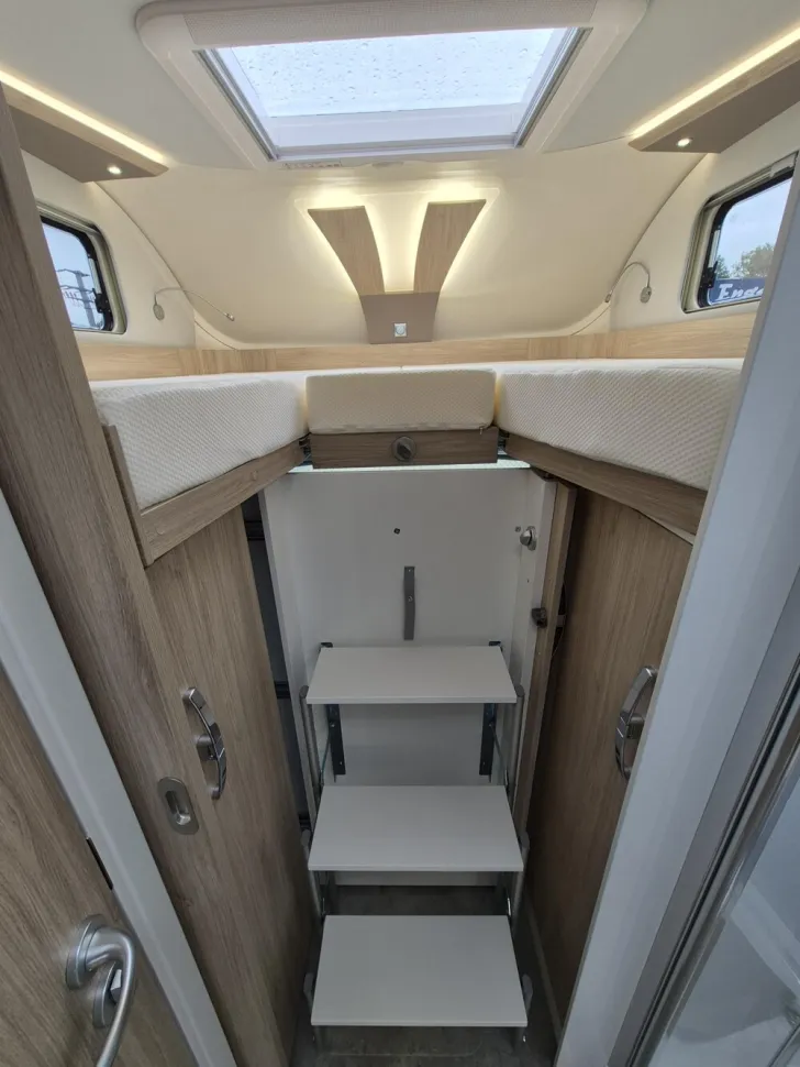 Fahrzeugbild Frankia F-Line A 680 PLUS EDITION TOGETHER #6