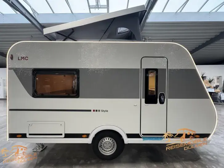 Fahrzeugbild LMC Style 400 F #4