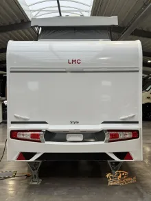 Fahrzeugbild LMC Style 400 F #7