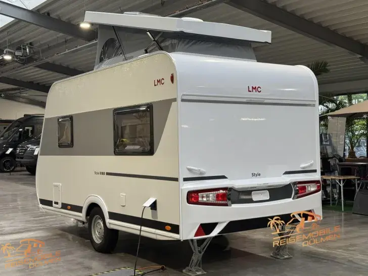 Fahrzeugbild LMC Style 400 F #8