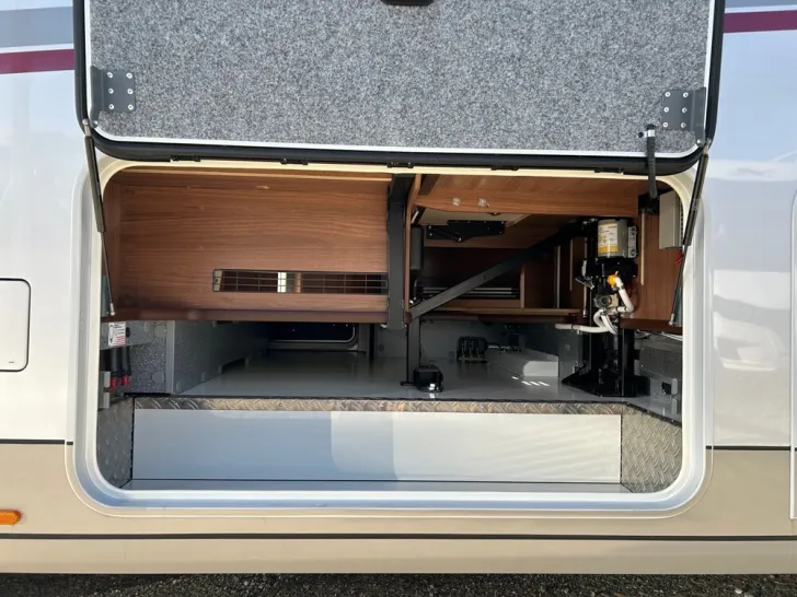 Fahrzeugbild Carthago chic s-plus I 50 LE #23