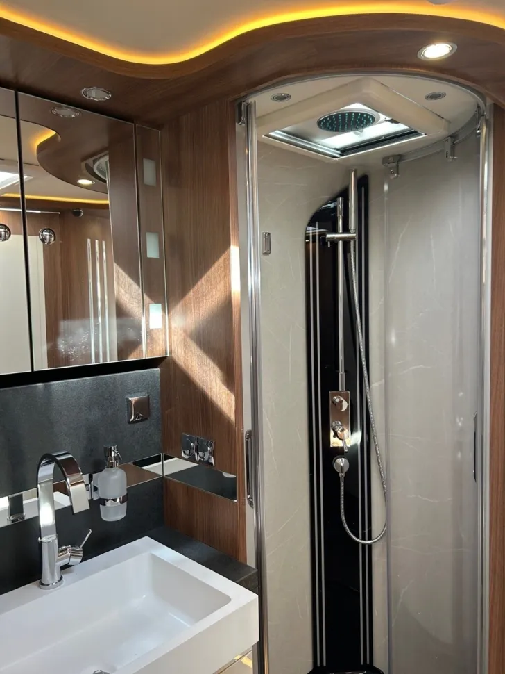 Fahrzeugbild Carthago chic e-line I 61 XL LE #16