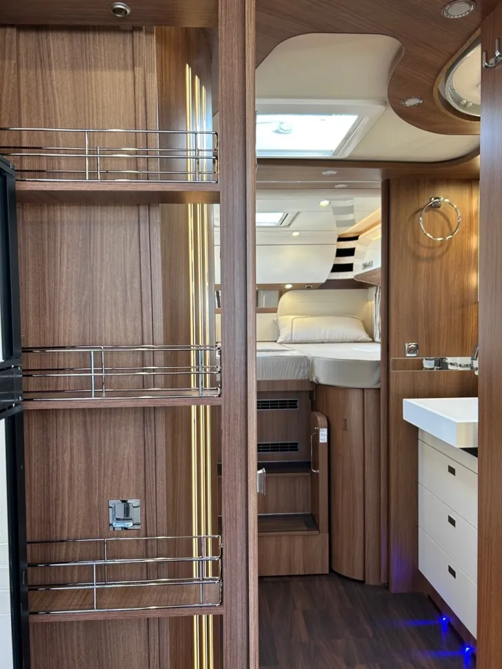 Fahrzeugbild Carthago chic e-line I 61 XL LE #19