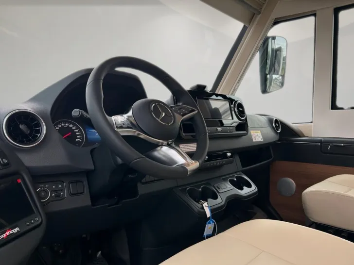 Fahrzeugbild Carthago chic e-line I 61 XL LE #7